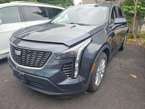 2021 CADILLAC XT4 Luxury 1