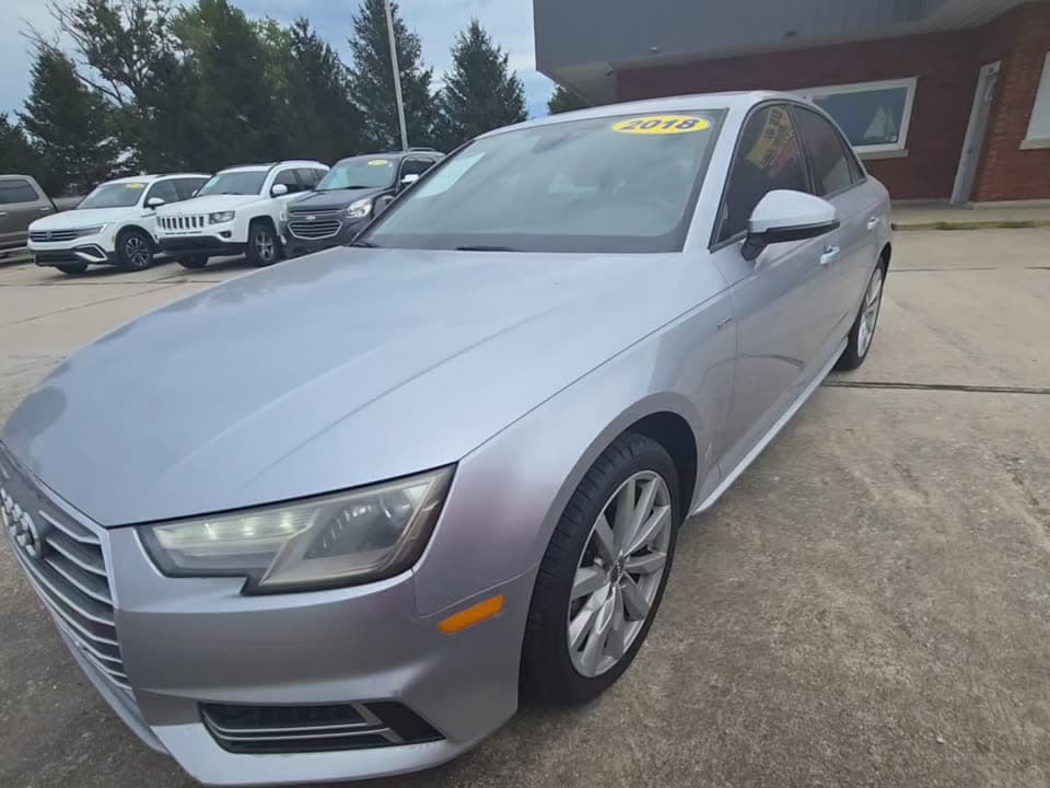 2018 AUDI A4 Premium 1