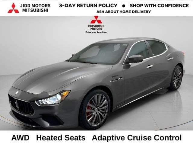 2022 MASERATI GHIBLI MODENA Q4