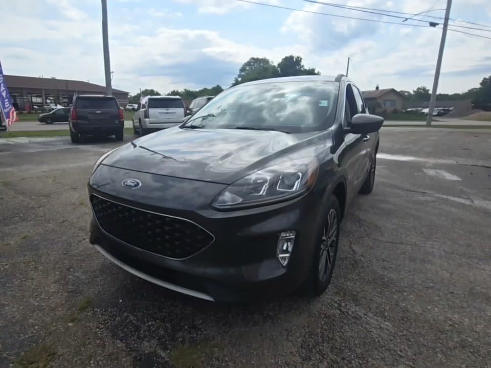 2020 FORD ESCAPE SEL 1