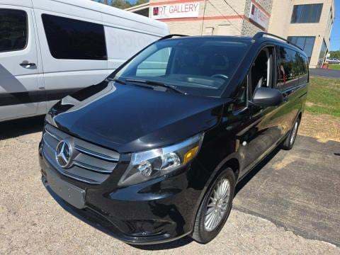 2023 MERCEDES-BENZ METRIS Base