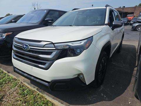 2025 SUBARU FORESTER Premium