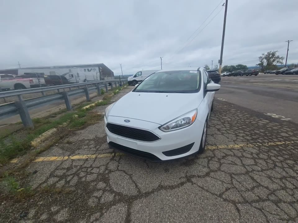 2018 FORD FOCUS SE 1