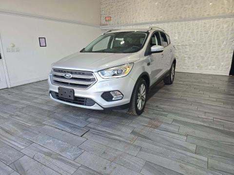 2017 FORD ESCAPE Titanium 1