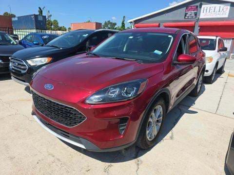2021 FORD ESCAPE SE 1