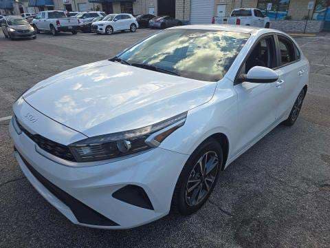 2023 KIA FORTE LXS