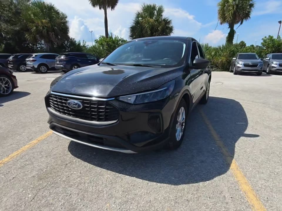 2023 FORD ESCAPE Active 1