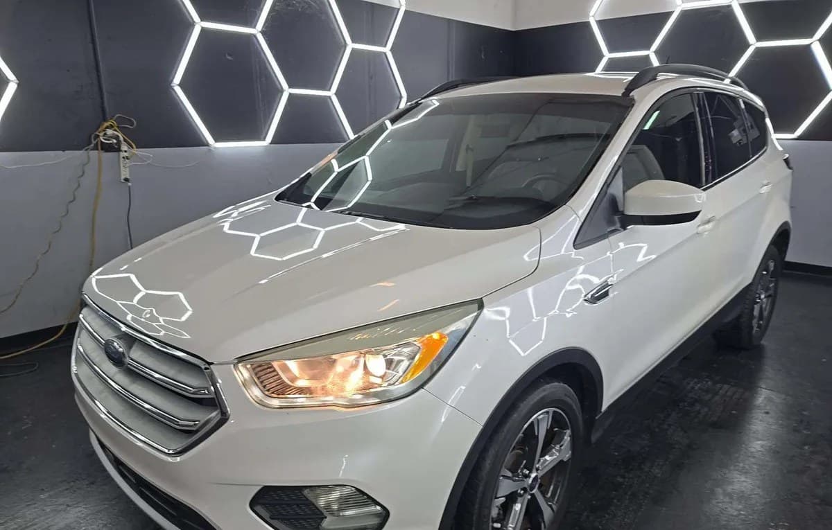 2018 FORD ESCAPE SEL 1