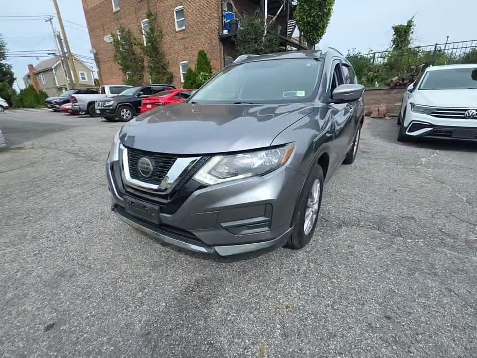 2018 NISSAN ROGUE SV 1