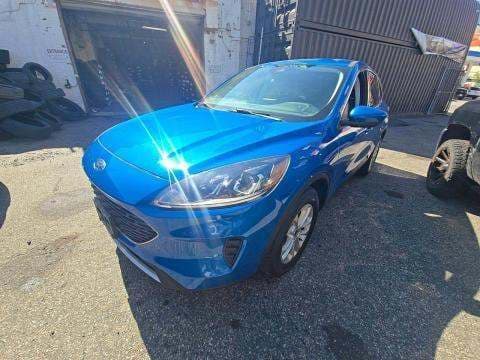 2021 FORD ESCAPE SE 1