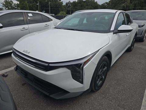 2026 KIA K4 LXS 1