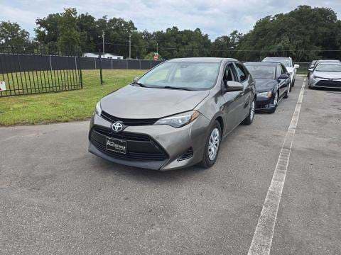 2018 TOYOTA COROLLA LE 1