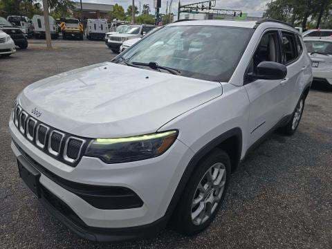 2022 JEEP COMPASS LATITUDE Lux 1