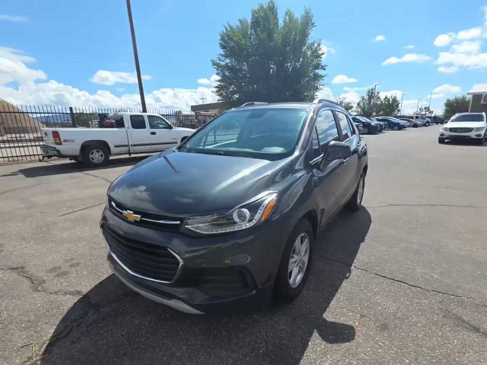 2020 CHEVROLET TRAX LT 1