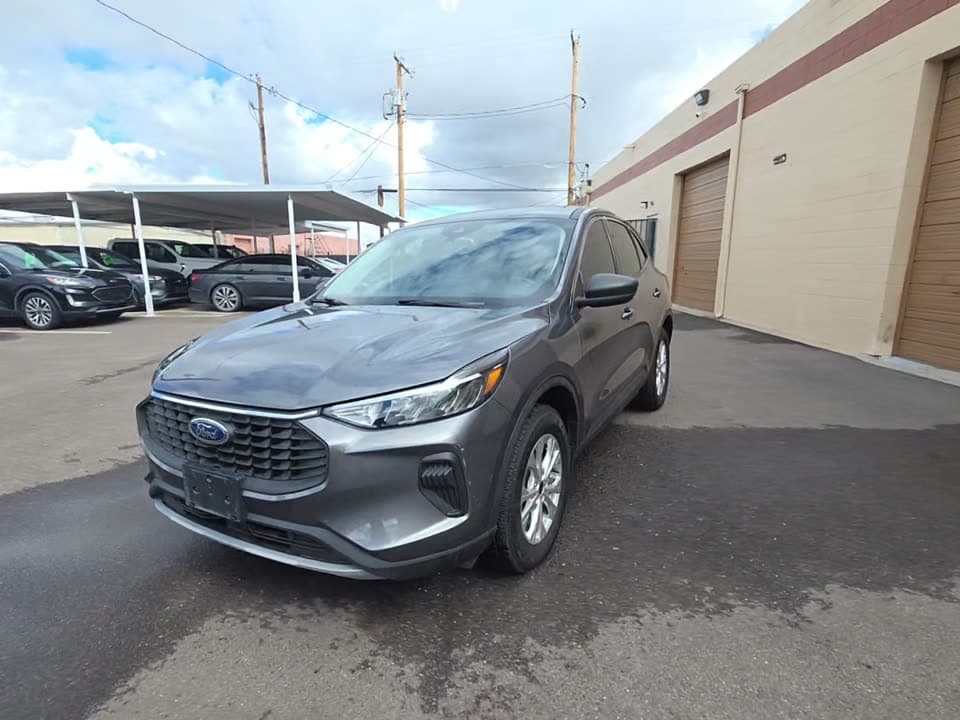 2023 FORD ESCAPE Active 1