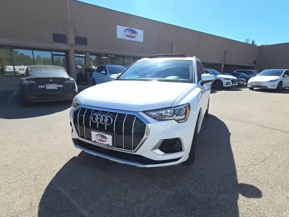 2020 AUDI Q3 2.0T Premium 1