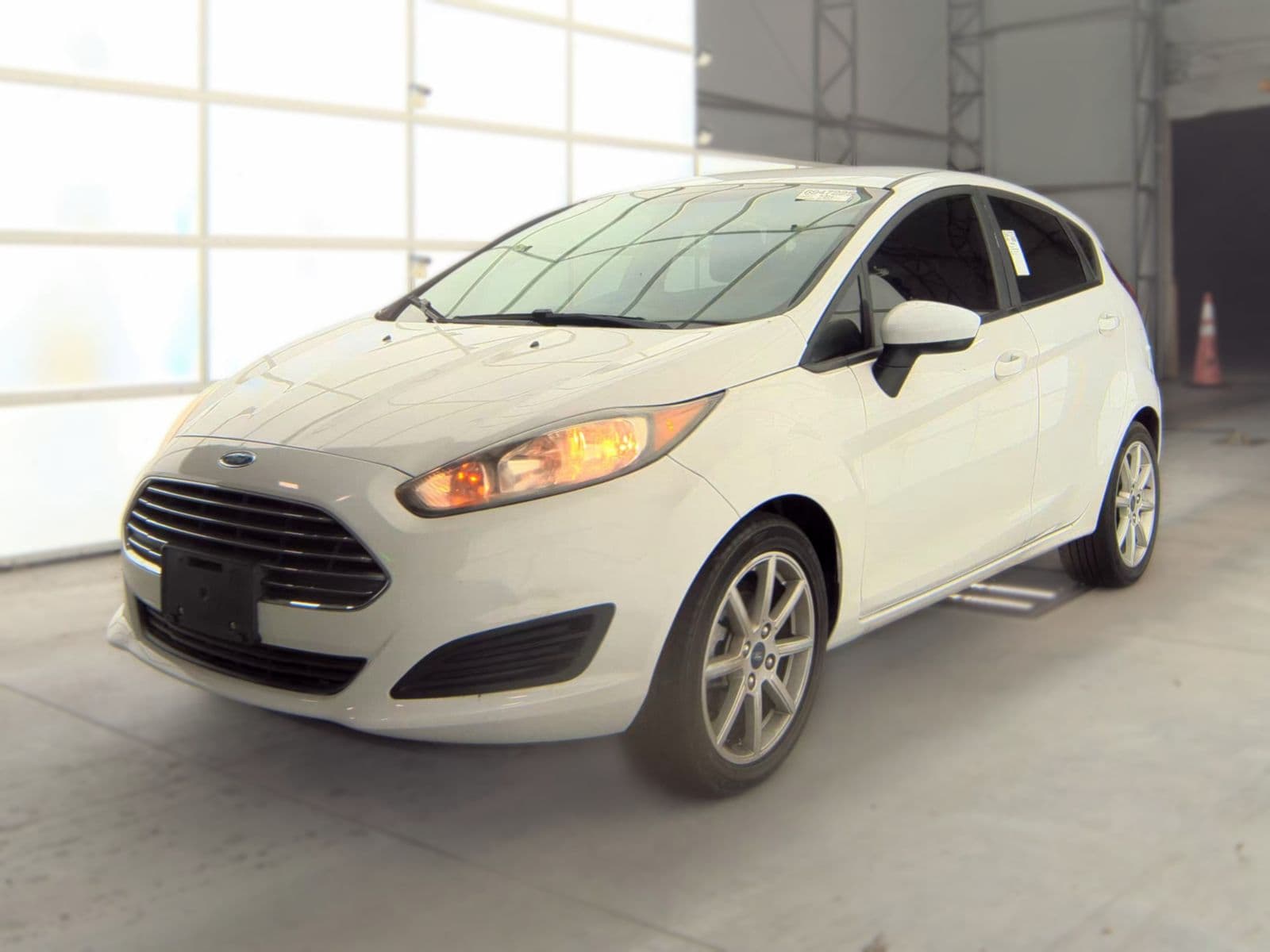 2019 FORD FIESTA SE 1