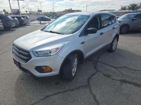 2017 FORD ESCAPE S 1