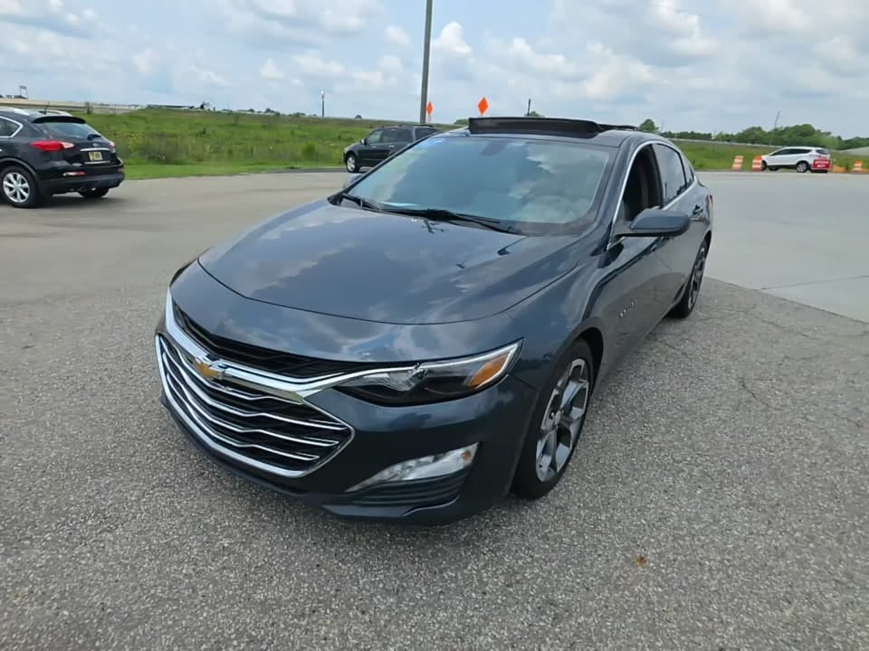 2021 CHEVROLET MALIBU LT 1