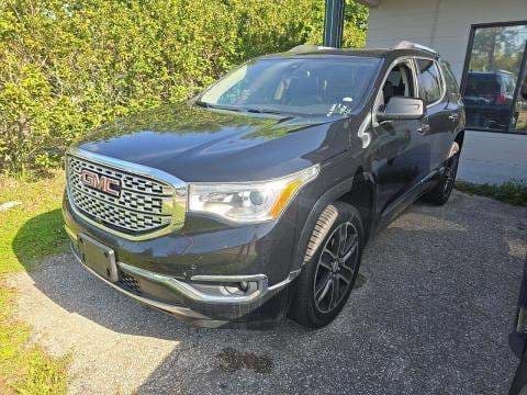 2017 GMC ACADIA Denali 1