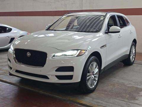 2018 JAGUAR F-PACE 25T Prestige 1