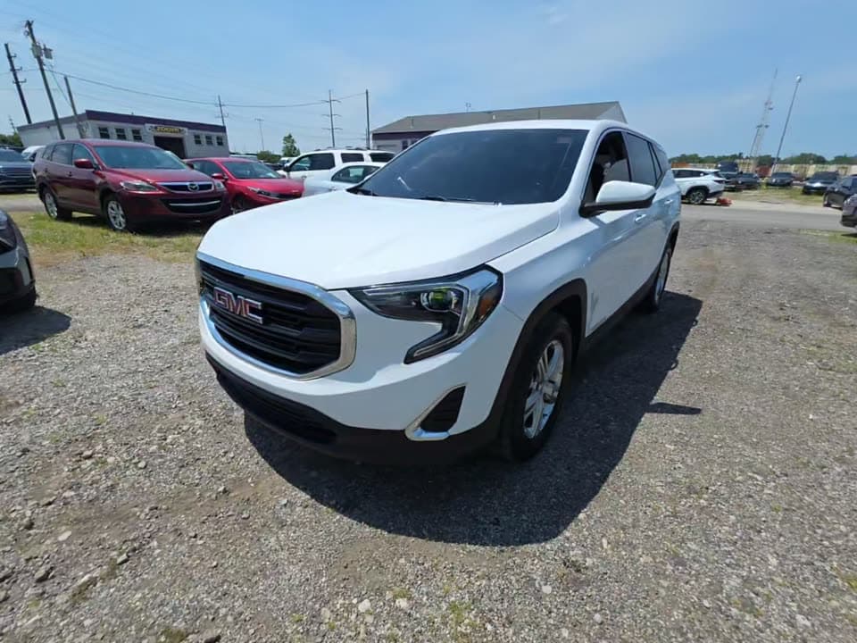 2020 GMC TERRAIN SLE 1