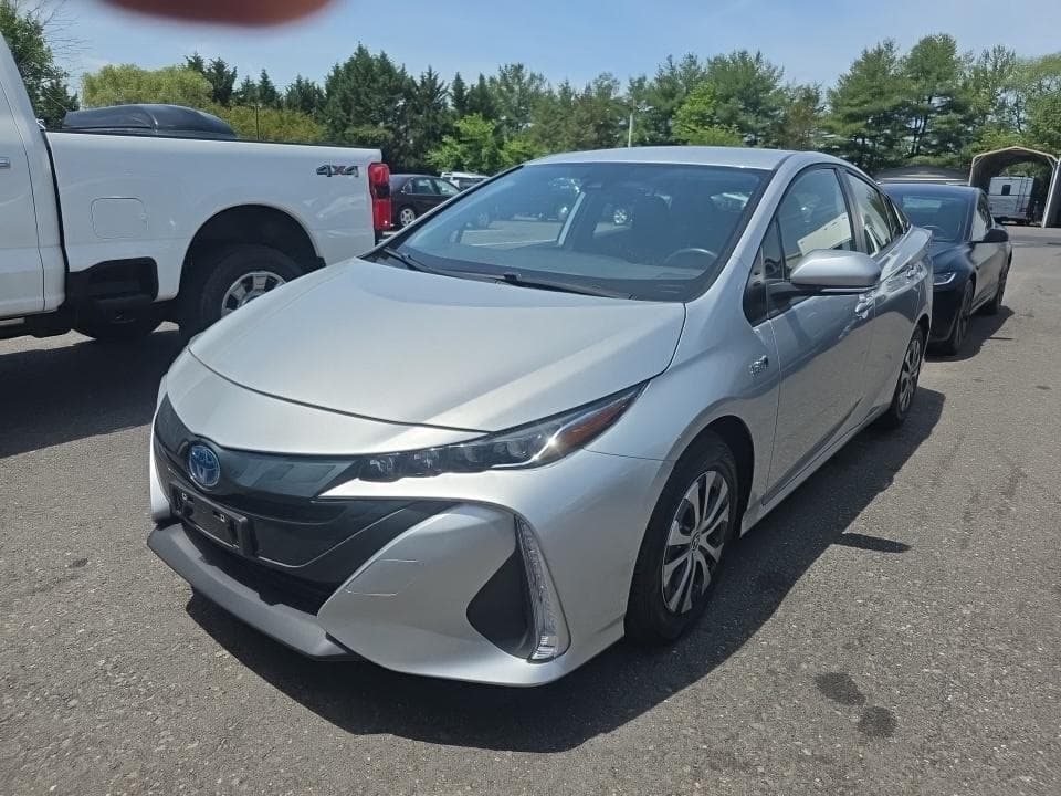 2022 TOYOTA PRIUS PRIME LE
