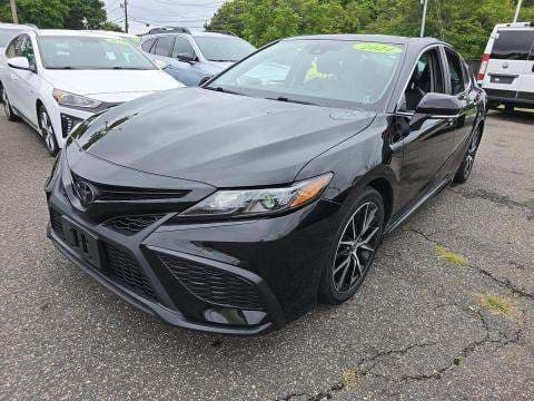 2024 TOYOTA CAMRY SE