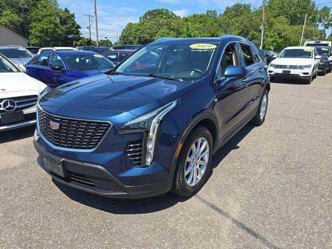 2019 CADILLAC XT4 Luxury 1