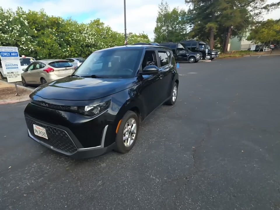 2023 KIA SOUL LX