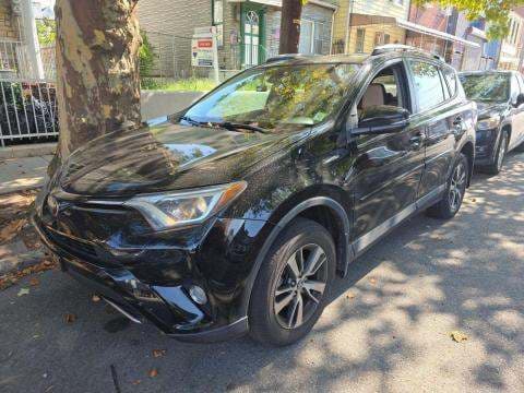 2018 TOYOTA RAV4 XLE