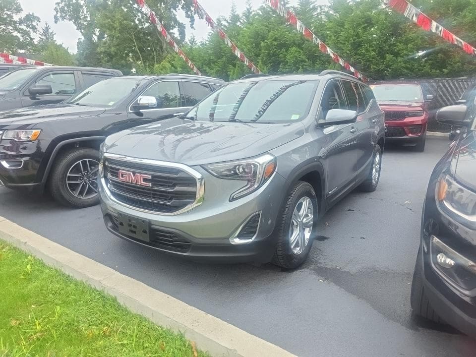 2019 GMC TERRAIN SLE 1