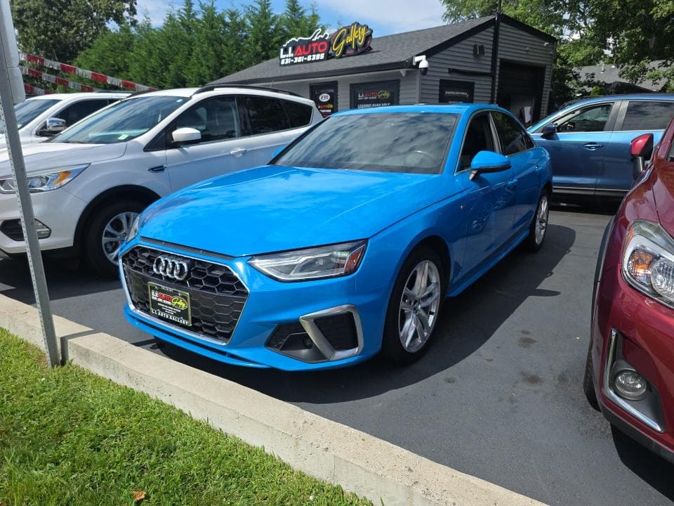 2020 AUDI A4 Premium 1