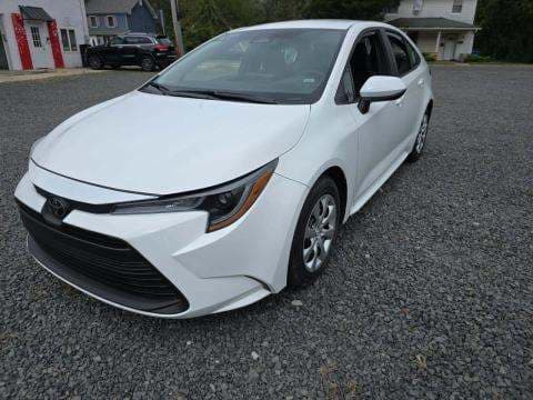 2025 TOYOTA COROLLA LE