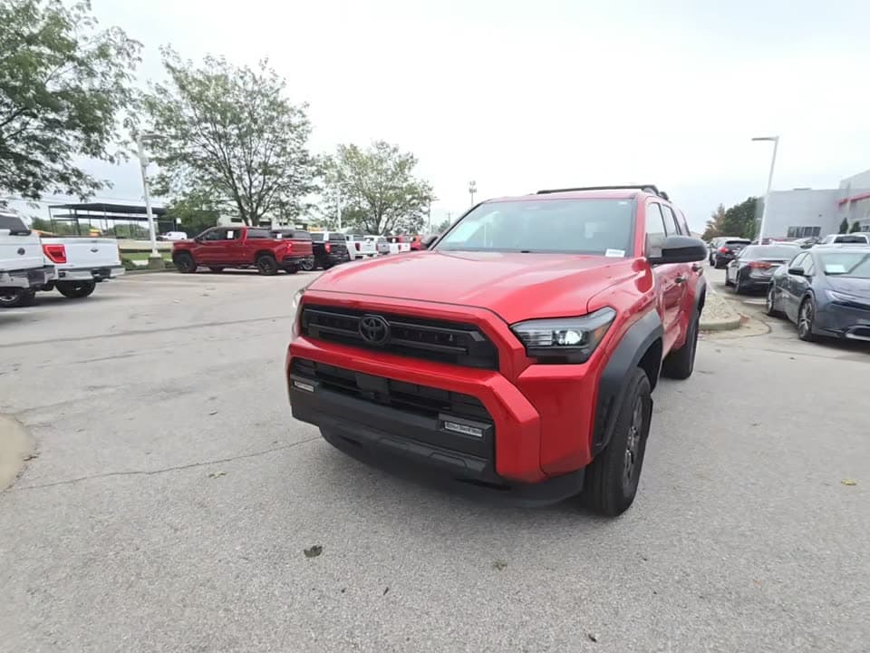 2025 TOYOTA 4RUNNER SR5