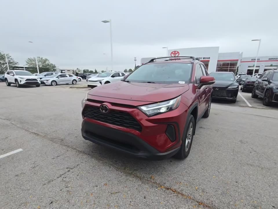 2023 TOYOTA RAV4 XLE