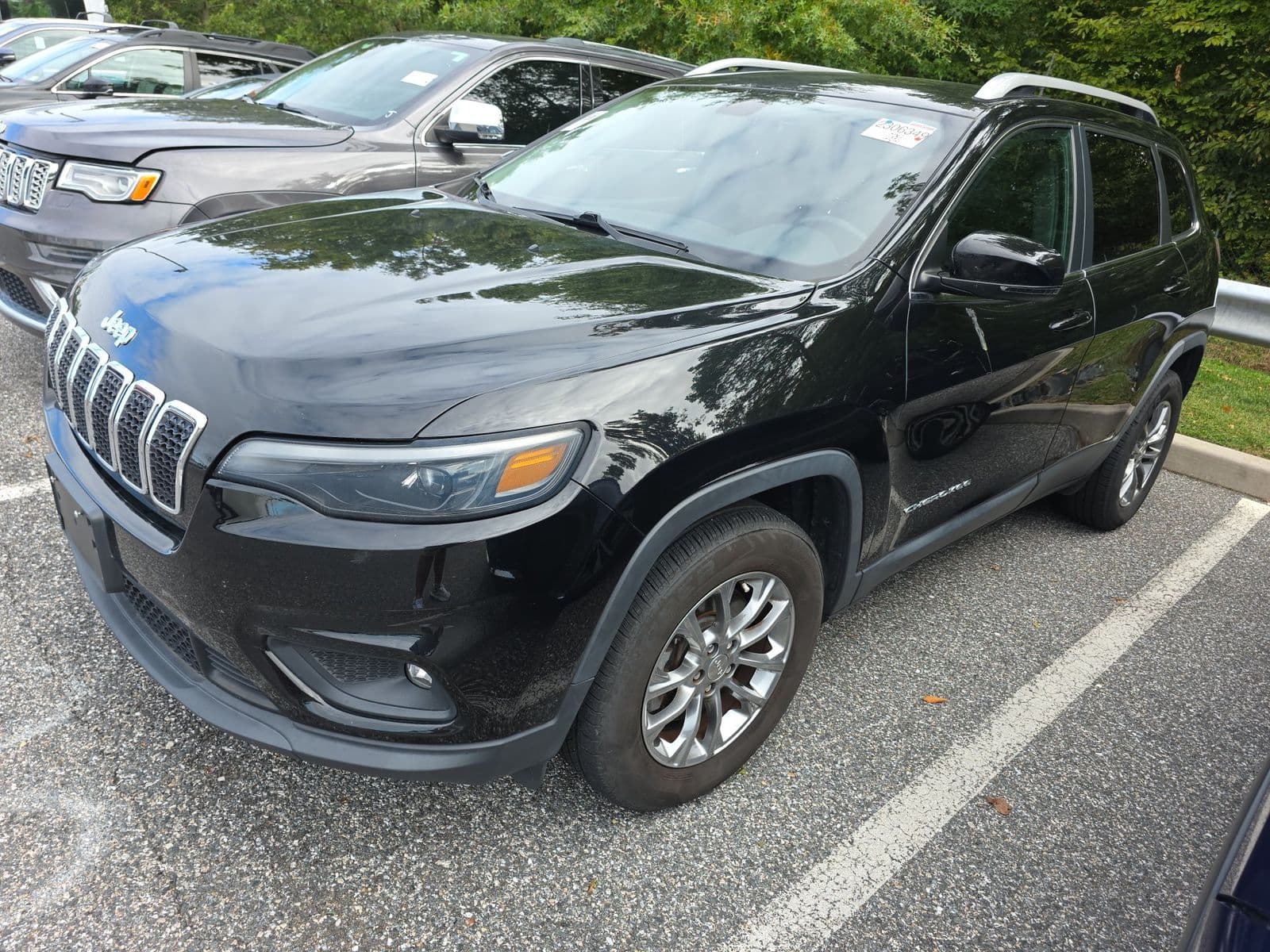 2020 JEEP CHEROKEE LATITUDE Plus