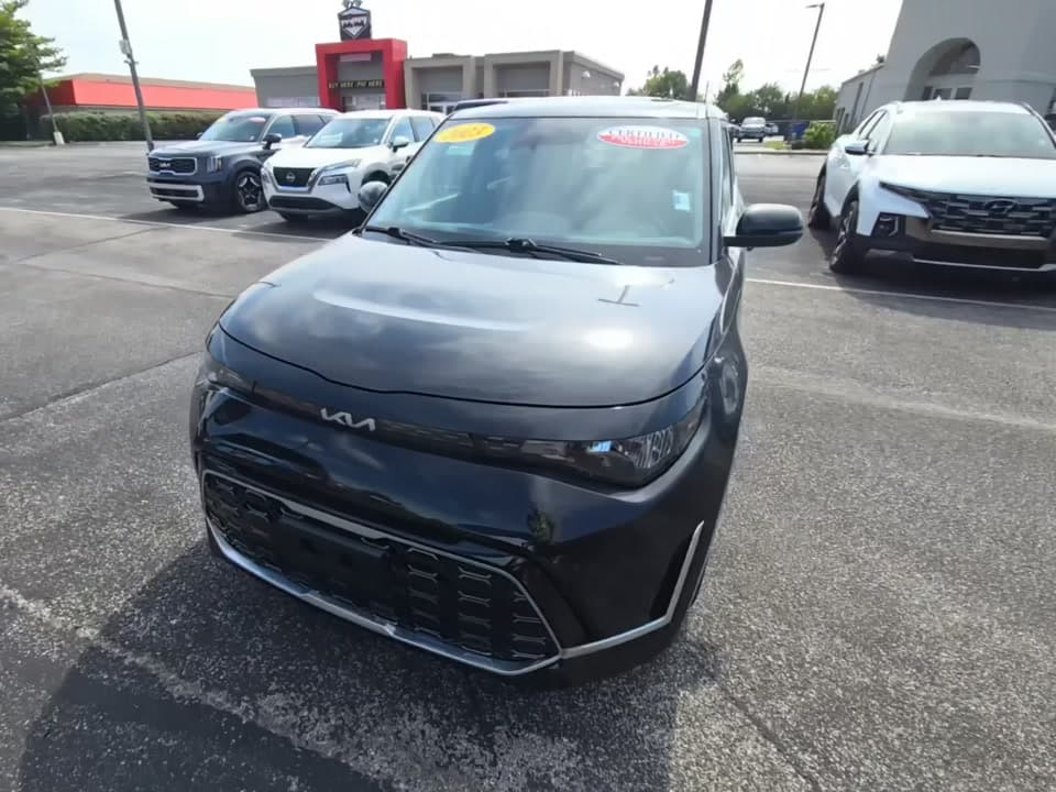 2023 KIA SOUL GT-Line