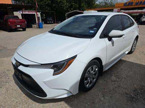 2025 TOYOTA COROLLA LE