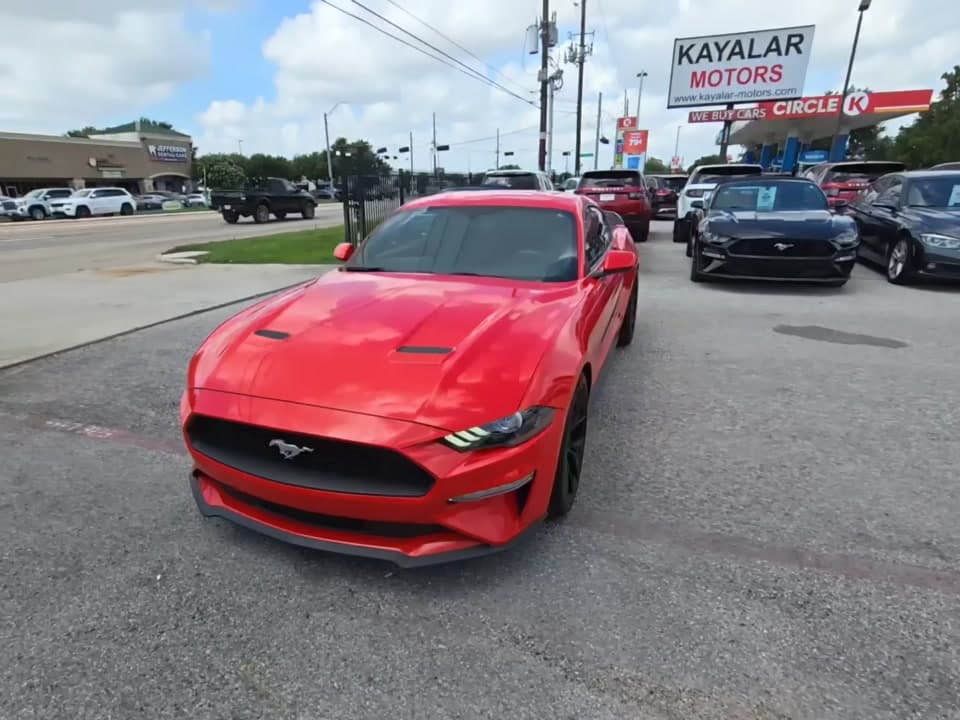 2019 FORD MUSTANG EcoBoost 1