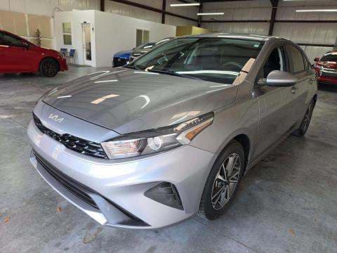 2023 KIA FORTE LXS