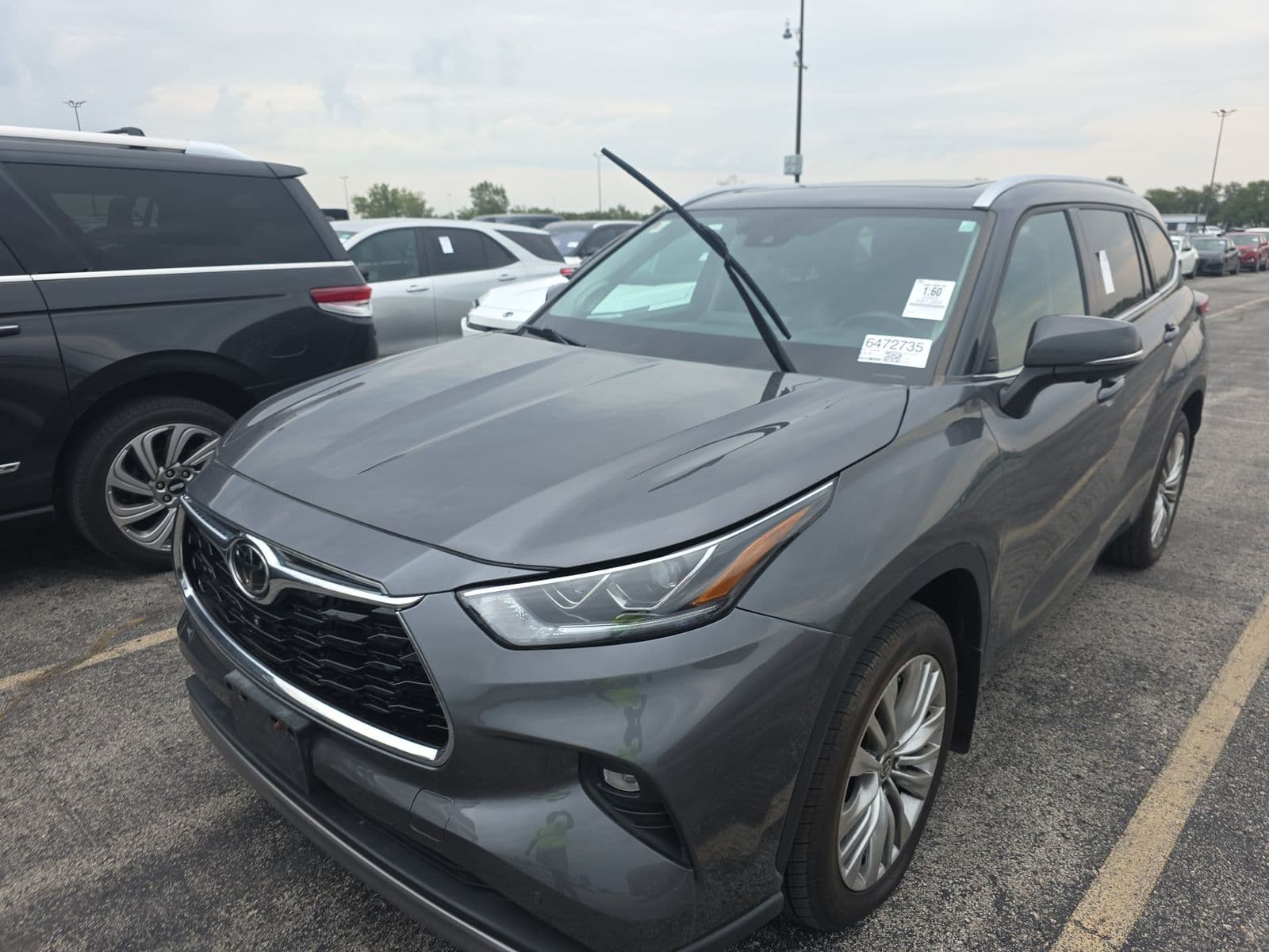 2023 TOYOTA HIGHLANDER Platinum