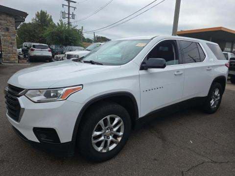 2018 CHEVROLET TRAVERSE LS 1