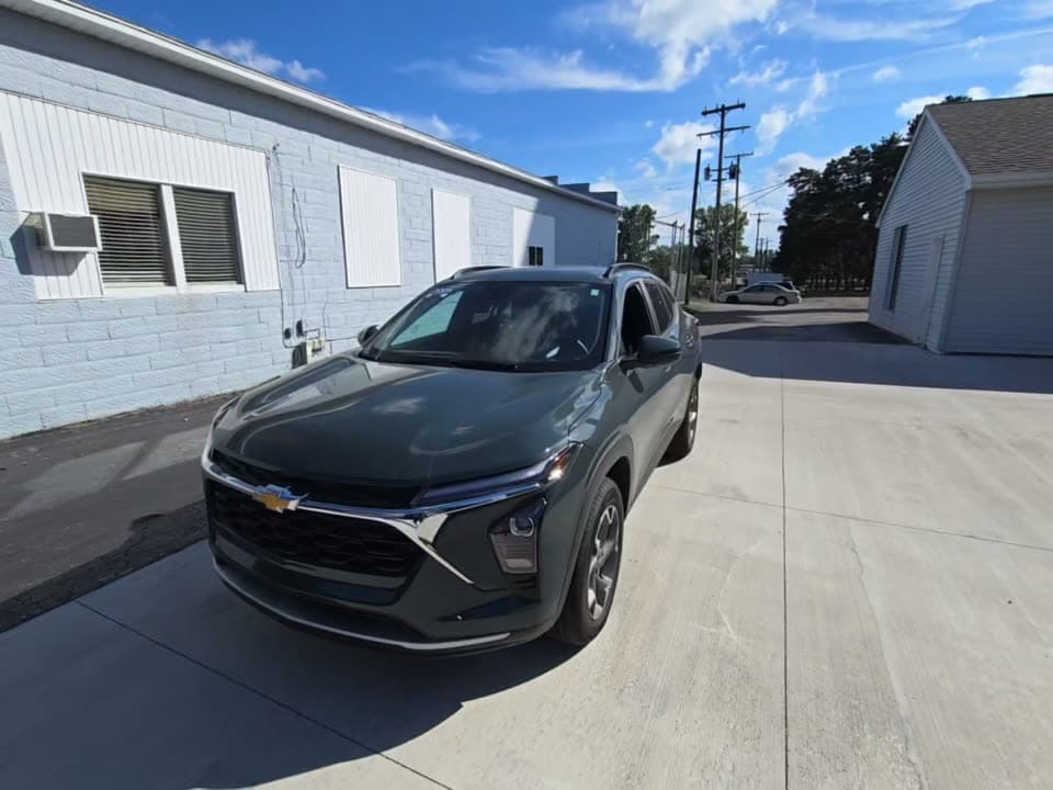 2025 CHEVROLET TRAX LT 1