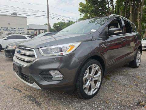 2019 FORD ESCAPE Titanium 1