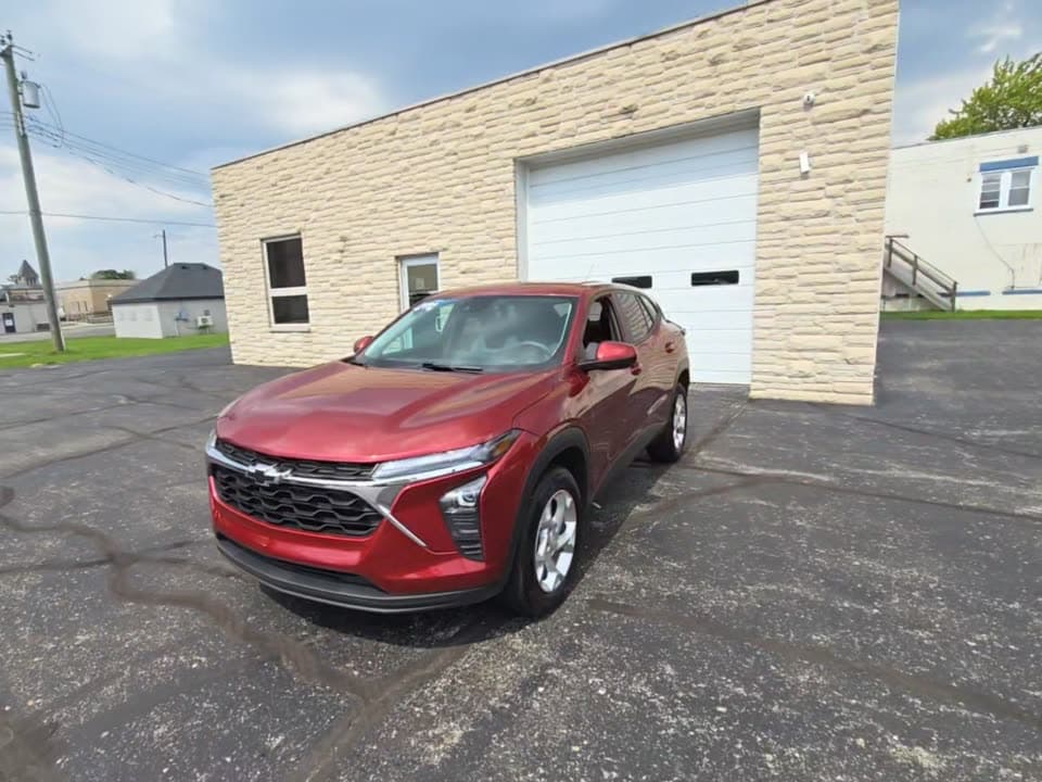 2024 CHEVROLET TRAX LS 1