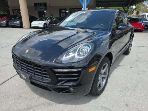 2018 PORSCHE MACAN Base 1