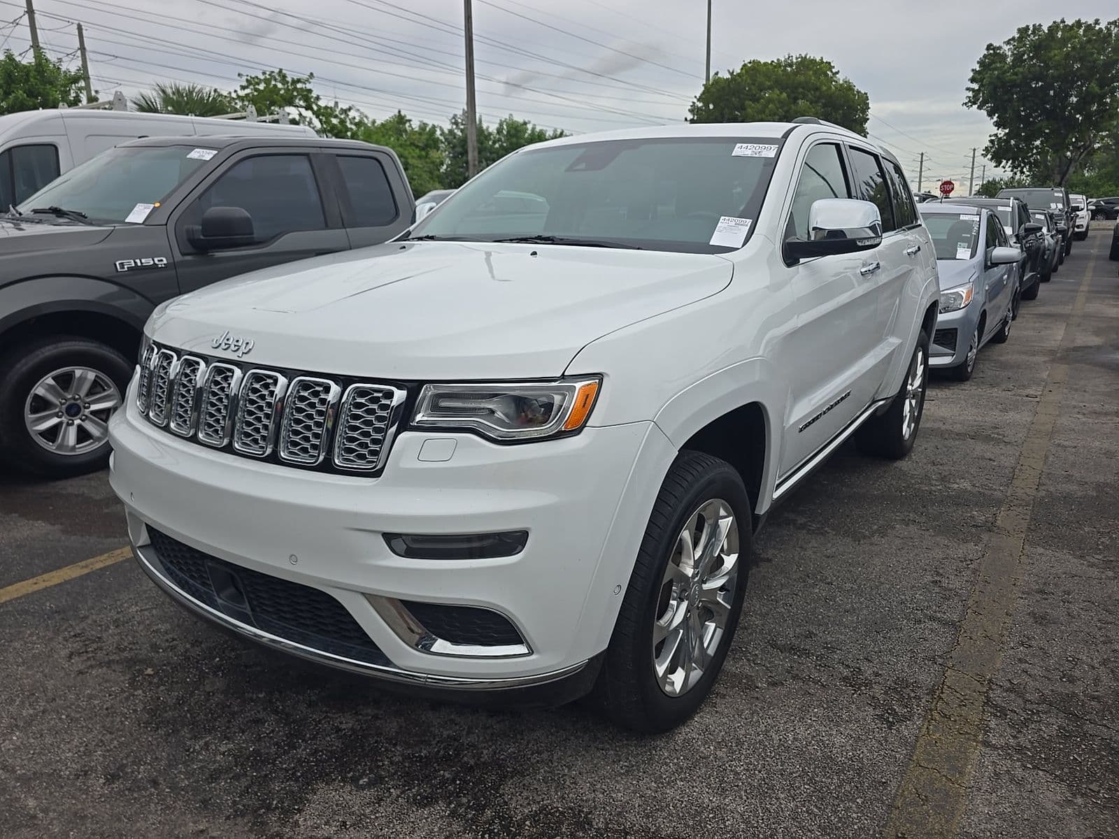2020 JEEP GRAND CHEROKEE Summit