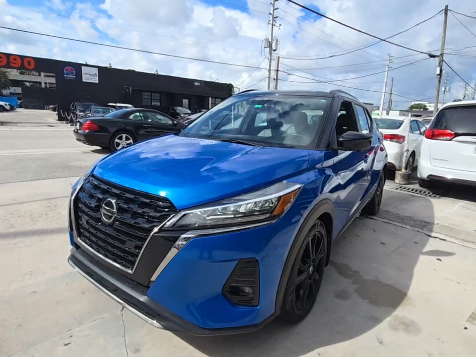 2021 NISSAN KICKS SR 1