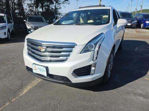 2017 CADILLAC XT5 Luxury 1